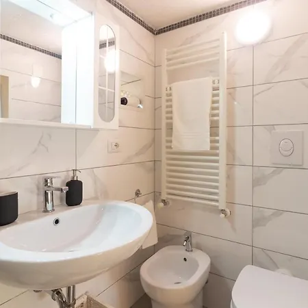 La Porta Sul Mare - Ancora Mola di Bari