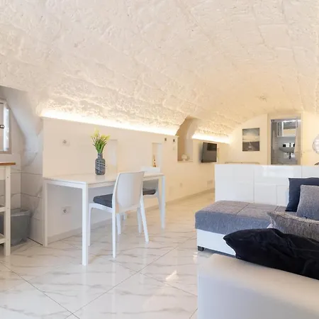 La Porta Sul Mare - Ancora *