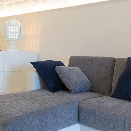 La Porta Sul Mare - Ancora * Mola di Bari